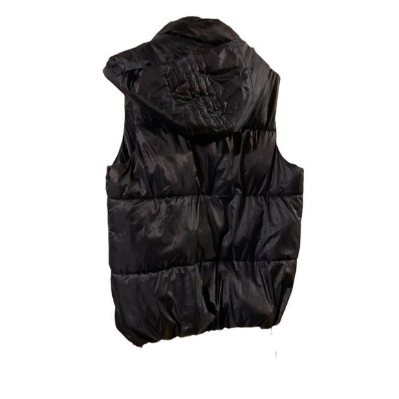 Buffalo size medium puffer vest / navy - perfect condition - Picture 8 of 8
